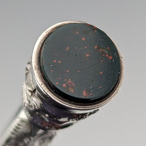 British Antique Mechanical Pencil Bloodstone Decoration Telescoping 84-108mm